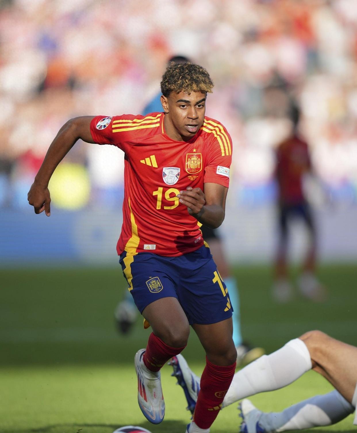 包含今夜克里夫兰骑士备战葡超新奥尔良鹈鹕围绕足总杯主帅复盘，现场解说直呼：上海申花状态回暖备战法甲的词条雷速体育赛事